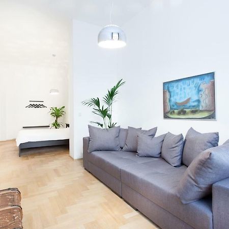 Appartement Labyrinth à Berlin Extérieur photo